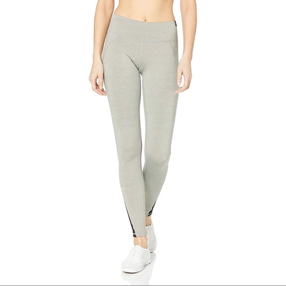 sustainable yoga pants